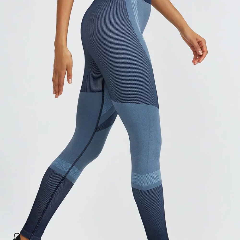 NWOT Bandier/Varley Leggings